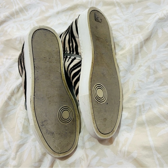 P448 Star Zebra High Top Zip Sneakers 37 - Picture 8 of 11